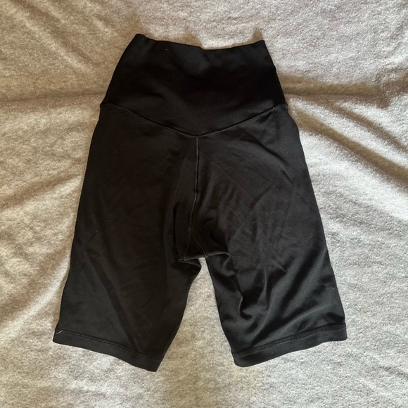 Aerie XXS Black Biker Shorts - Picture 2 of 3